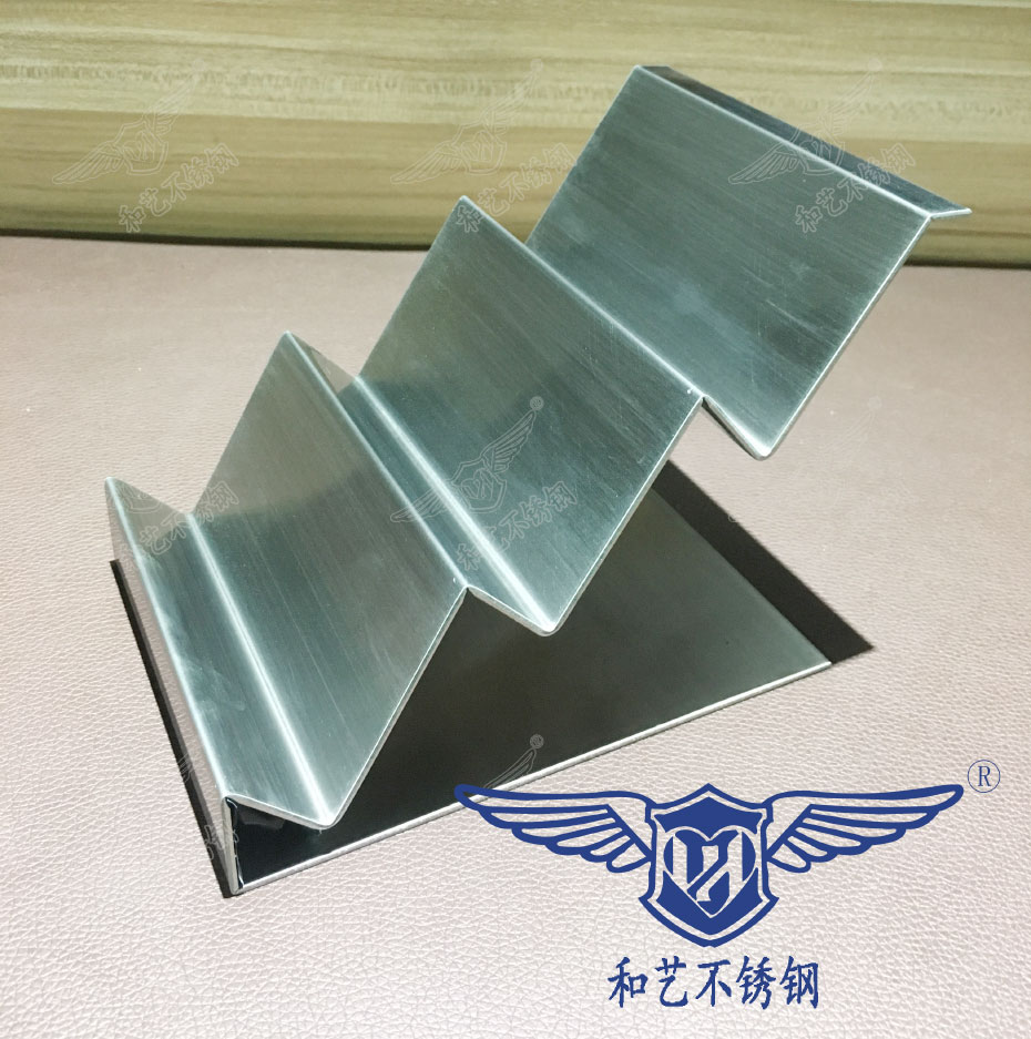 和藝鈑金展示行業案例(五) 和藝鈑金展示行業案例(五)